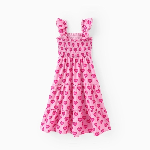 Women Barbie Valentine Heart Allover Print Sleeveless Smocking Pink Dress - Picture 4 of 9